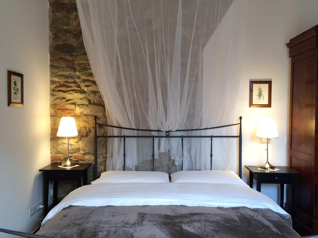 Mecenate 69 Suite Arezzo Phòng bức ảnh